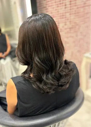 セミロング パーマ 🌼銀座コテ巻き風パ ーマ🌼いでいあやのヘアスタイル