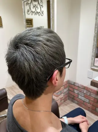 ショート メンズパーマ、カラー 大募集村上莉奈のヘアスタイル