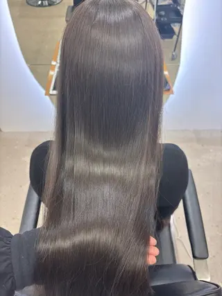 カラー 高杉 菜子のヘアスタイル