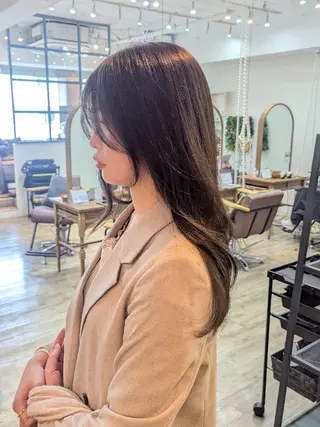 ロング 🏹MIYU¦抜け感 ×柔らかカラーのヘアスタイル