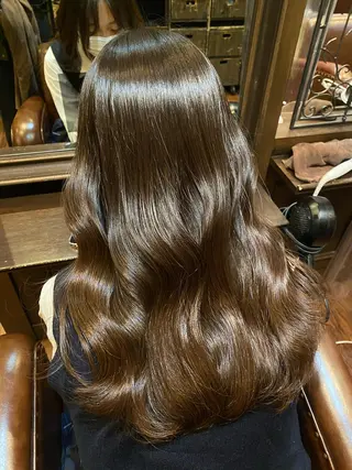 ロング ブリーチカラー⸜♡⸝ クルミ🐍のヘアスタイル