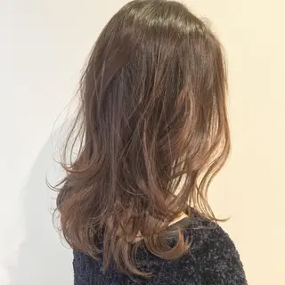 ミディアム カラー 岡邉 隆太のヘアスタイル