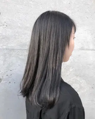 ミディアム カラー 【透明感、艶髪】西村 有司のヘアスタイル