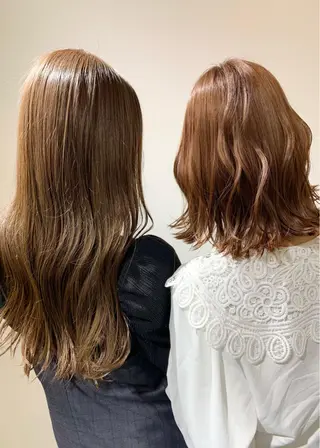 セミロング カラー i'll 未空のヘアスタイル
