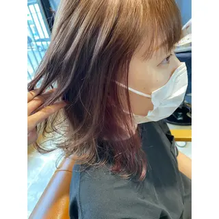 カラー 🩵盛れる顔周り/ 艶カラーemi🩵のヘアスタイル