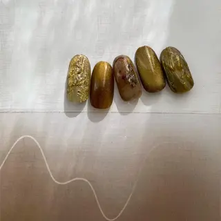 ネイル 栗林 実莉のネイルデザイン