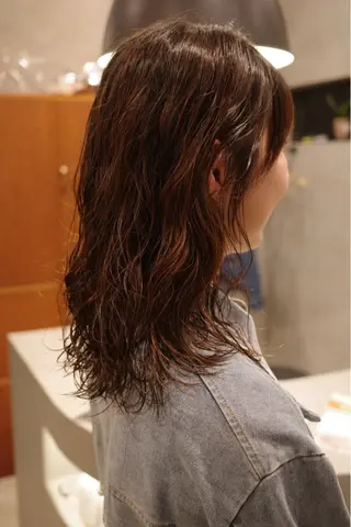 ミディアム Miyazaki Kaedeのヘアスタイル