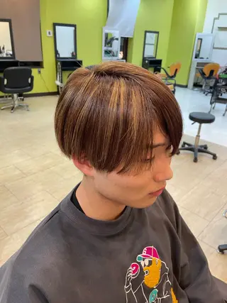 ショート 奥野JAPAN🌈 艶髪カラーのヘアスタイル