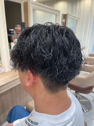 ショート カラー パーマ メンズ 韓国ヘアメイク🎀/ 縮毛矯正✨山本媛香のヘアスタイル