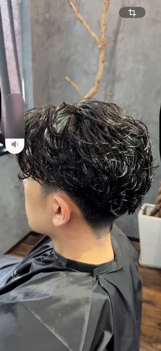ショート 山崎 光瑠のヘアスタイル