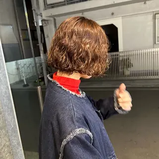 ショート カラー 🫧もも🫧 /パーマ/似合わせ/のヘアスタイル