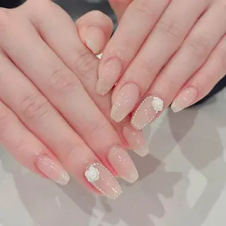 カラー 奥山 恵美のネイルデザイン