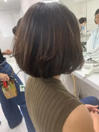 ショート 吉田 茉生のヘアスタイル