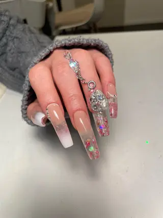 ネイル 168.0 beautyのネイルデザイン