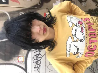 ミディアム ブリーチ/ウルフ特化 渋谷カルチャー交差点のヘアスタイル