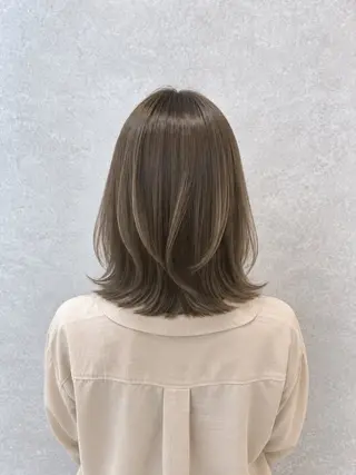 ミディアム カラー 【𝐀𝐬𝐡大森】 石崎竜祐のヘアスタイル