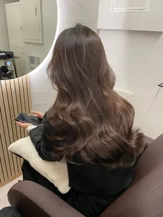 セミロング カラー HIKARU副店長/ ✨️髪質改善のヘアスタイル