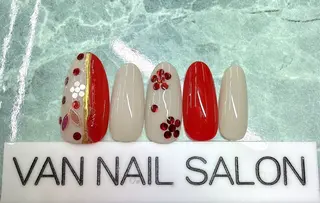 ネイル Van Nail Salonのネイルデザイン