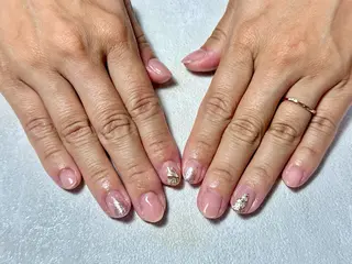 ネイル mogunail &blowのネイルデザイン