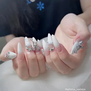 ネイル akina nailsのネイルデザイン