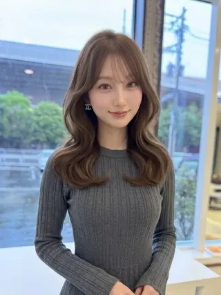 セミロング EARTH 市野のヘアスタイル