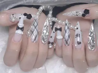ネイル KTNail 🎀 長さ出し専門店のネイルデザイン