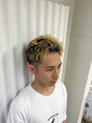 ショート メンズ 鶴 章英のヘアスタイル