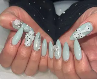 ネイル NiJi Nailsのネイルデザイン