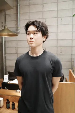 パーマ メンズ 西宮北口パーマ特化 鮫島竜海のヘアスタイル