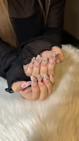 ネイル Ru _Baddiesのネイルデザイン