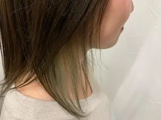 ミディアム 三好 羽美のヘアスタイル