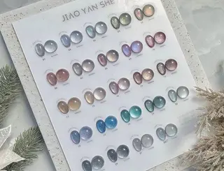 ネイル Roi ayanaのネイルデザイン