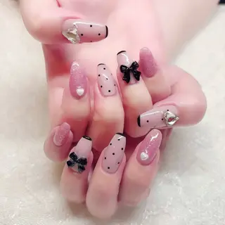 セミロング Lily Lapinのネイルデザイン