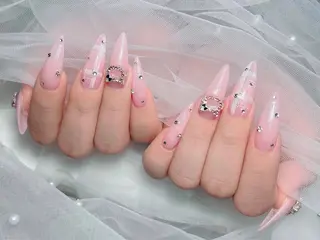ネイル Lenie Kabukichoのネイルデザイン