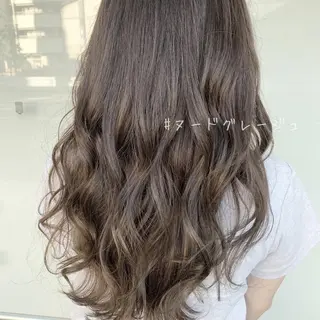 ロング レイヤー/艶髪カラー 森本くるみのヘアスタイル