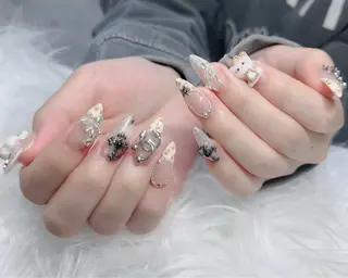 ネイル Lenie Nail Salonのネイルデザイン