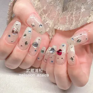 ネイル R inのネイルデザイン