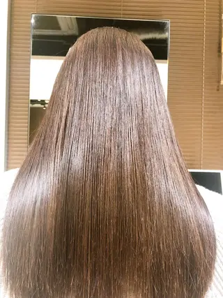 ロング CYNTHIADUE 店長| IRISUのヘアスタイル