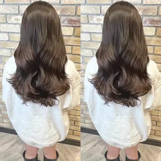 ロング 🎀艶髪の達人🎀 レイヤー🎀飯田のヘアスタイル