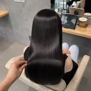 ロング shinka omotesandoのヘアスタイル