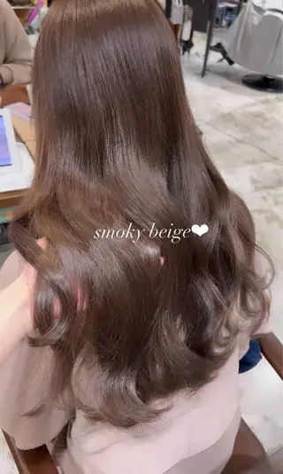 カラー 艶髪ヘア🤍/ 透明感himiのヘアスタイル