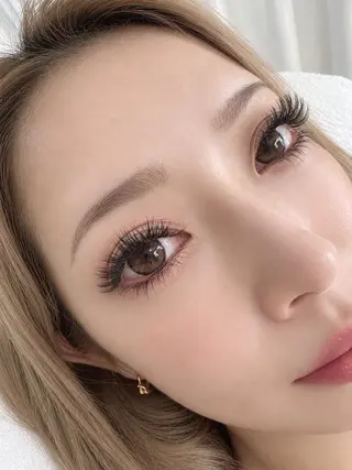 マツエク・マツパ 伊藤名紬 マツエク専門のマツエク・マツパデザイン