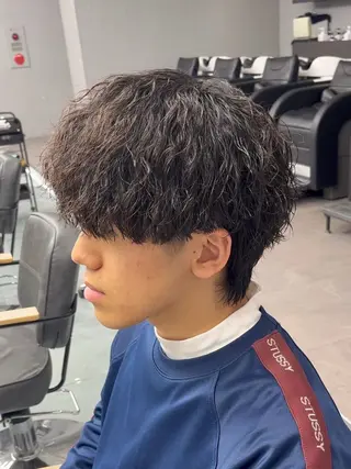 パーマ メンズ k jの眉毛・アイブロウイメージ