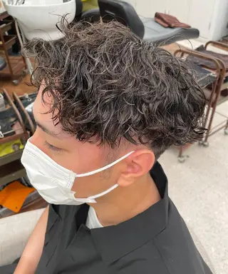 パーマ メンズ 京都河原町 メンズパーマ助川龍哉のヘアスタイル