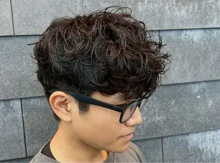 パーマ メンズ 内山 翔太のヘアスタイル