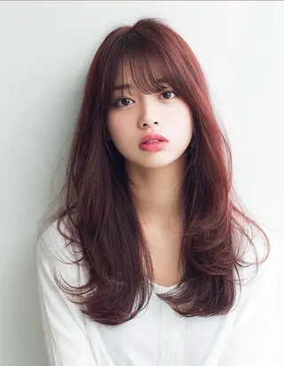 ロング カラー 韓国×艶ハイトーンが かわいい✨️リオ🍒のヘアスタイル