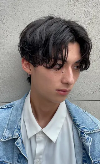 ショート カラー パーマ ヘアアレンジ メンズ 亀井隆汰/メンズ専門 パーマ/フェード可のヘアスタイル