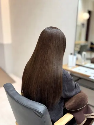 カラー 中谷 安里のヘアスタイル