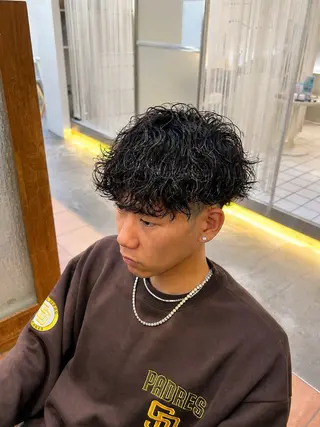 パーマ メンズ メンズ髪のお悩み 解決　TUMのヘアスタイル