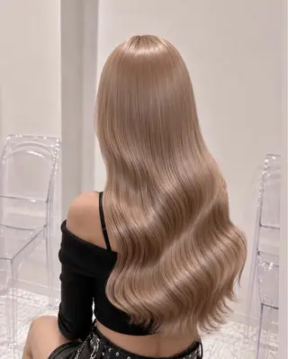 セミロング カラー 🌟ハイトーン原宿美 容師TAKAKI🌟のヘアスタイル